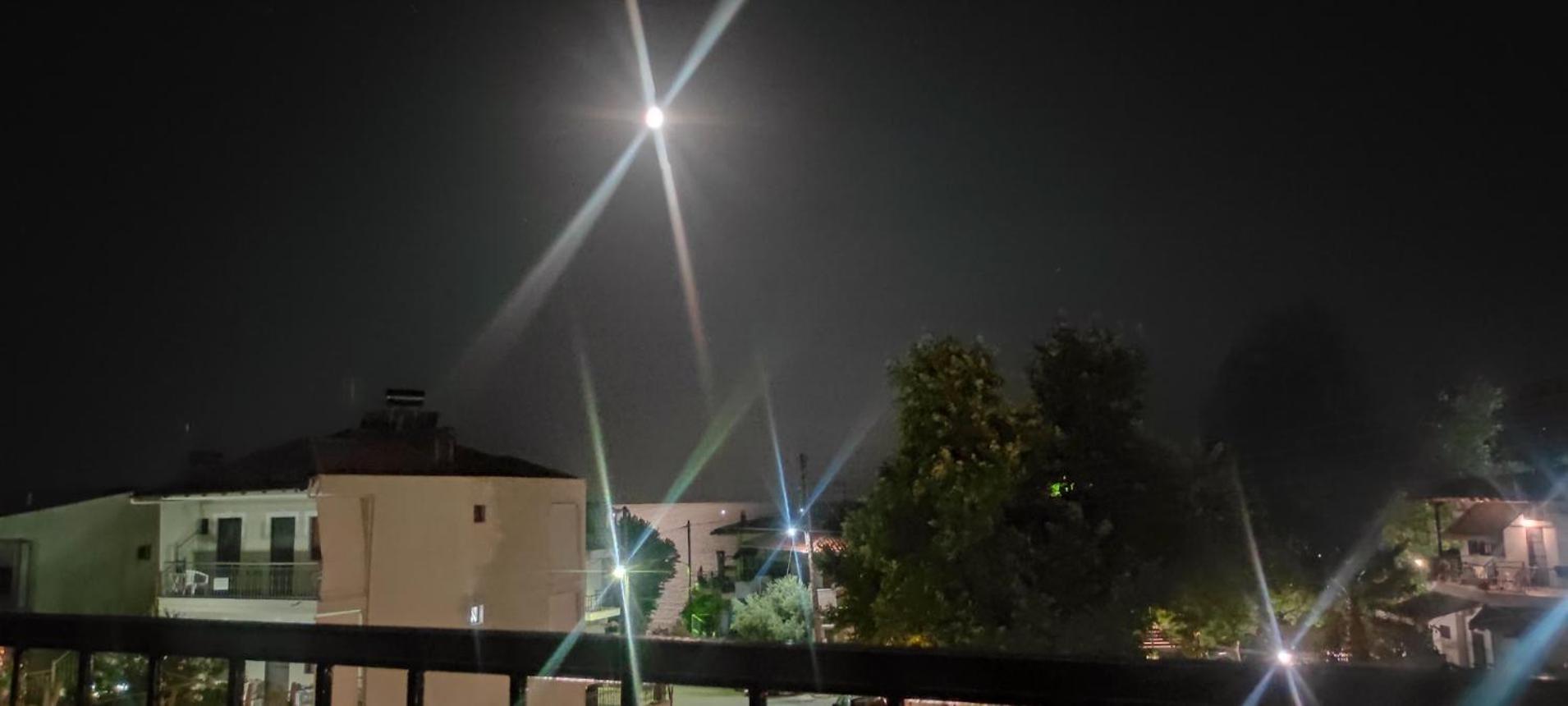 Sunrise Vergia Apartments エクステリア 写真